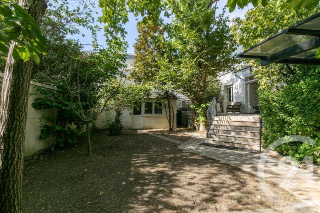 maison à vendre - 6 pièces - 140.21 m2 - MONTREUIL - 93 - ILE-DE-FRANCE - Century 21 L'Immobilier De Confiance