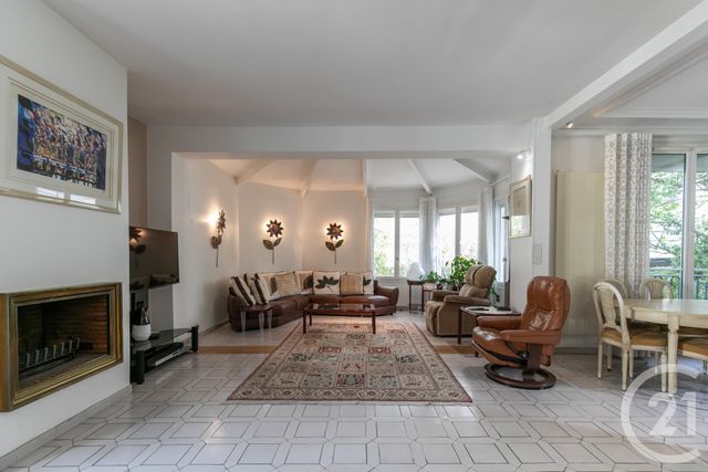 maison à vendre - 6 pièces - 140.21 m2 - MONTREUIL - 93 - ILE-DE-FRANCE - Century 21 L'Immobilier De Confiance