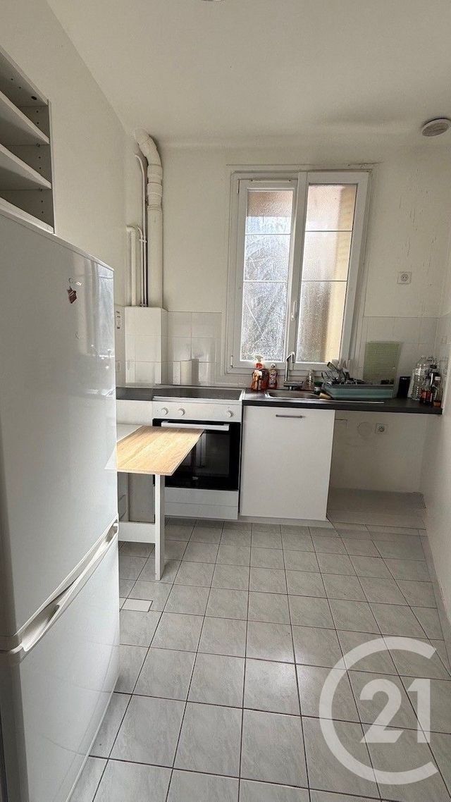 Appartement Studio à louer - 1 pièce - 30.0 m2 - VINCENNES - 94 - ILE-DE-FRANCE - Century 21 L'Immobilier De Confiance