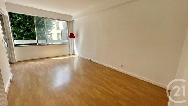 Appartement à vendre - 2 pièces - 32.0 m2 - PARIS - 75012 - ILE-DE-FRANCE - Century 21 L'Immobilier De Confiance
