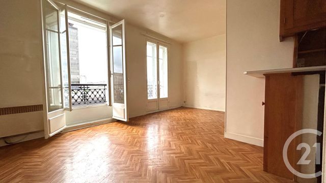 Appartement F1 à vendre - 1 pièce - 26.0 m2 - PARIS - 75014 - ILE-DE-FRANCE - Century 21 L'Immobilier De Confiance