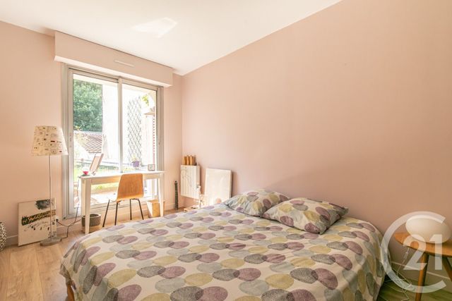 Afficher la photo en grand Appartement F3 à vendre - 3 pièces - 52.0 m2 - VINCENNES - 94 - ILE-DE-FRANCE - Century 21 L'Immobilier De Confiance