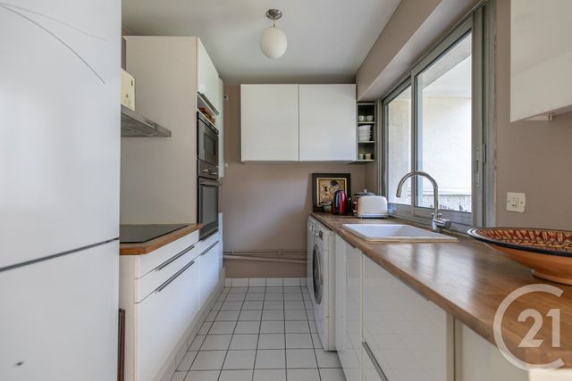 Afficher la photo en grand Appartement F3 à vendre - 3 pièces - 52.0 m2 - VINCENNES - 94 - ILE-DE-FRANCE - Century 21 L'Immobilier De Confiance