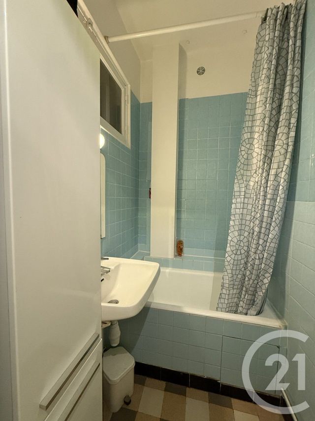 Afficher la photo en grand Appartement F2 à vendre - 2 pièces - 38.01 m2 - VINCENNES - 94 - ILE-DE-FRANCE - Century 21 L'Immobilier De Confiance