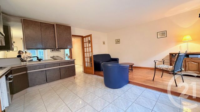Appartement F2 à vendre - 2 pièces - 42.05 m2 - VINCENNES - 94 - ILE-DE-FRANCE - Century 21 L'Immobilier De Confiance