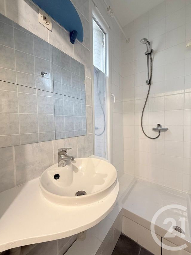 Appartement F1 à vendre - 1 pièce - 23.0 m2 - VINCENNES - 94 - ILE-DE-FRANCE - Century 21 L'Immobilier De Confiance