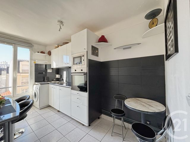 Appartement F2 à vendre - 2 pièces - 28.45 m2 - CHARENTON LE PONT - 94 - ILE-DE-FRANCE - Century 21 L'Immobilier De Confiance