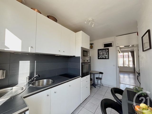 Appartement F2 à vendre - 2 pièces - 28.45 m2 - CHARENTON LE PONT - 94 - ILE-DE-FRANCE - Century 21 L'Immobilier De Confiance