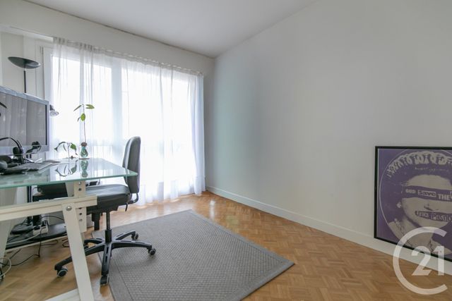 Appartement F4 à vendre - 4 pièces - 90.63 m2 - FONTENAY SOUS BOIS - 94 - ILE-DE-FRANCE - Century 21 L'Immobilier De Confiance