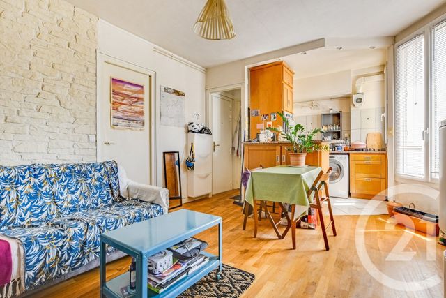 Appartement F2 à vendre - 2 pièces - 34.76 m2 - FONTENAY SOUS BOIS - 94 - ILE-DE-FRANCE - Century 21 L'Immobilier De Confiance