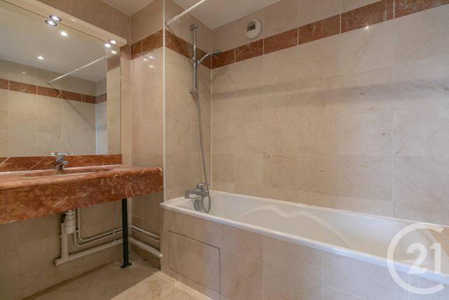 Appartement F2 à vendre - 2 pièces - 42.55 m2 - VINCENNES - 94 - ILE-DE-FRANCE - Century 21 L'Immobilier De Confiance