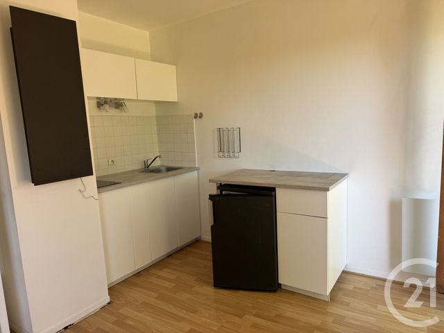 Appartement F1 à louer - 1 pièce - 27.08 m2 - LE PERREUX SUR MARNE - 94 - ILE-DE-FRANCE - Century 21 L'Immobilier De Confiance