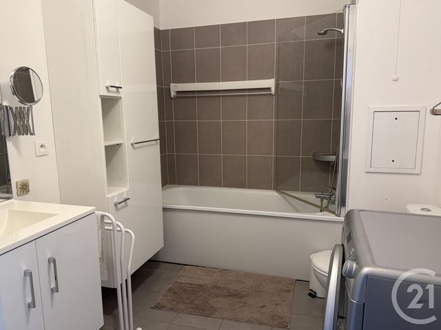 Appartement F2 à vendre - 2 pièces - 36.81 m2 - MONTREUIL - 93 - ILE-DE-FRANCE - Century 21 L'Immobilier De Confiance