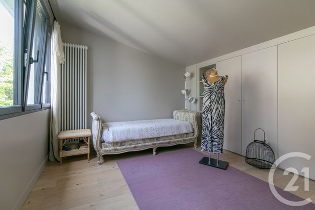 maison à vendre - 7 pièces - 259.03 m2 - LA VARENNE ST HILAIRE - 94 - ILE-DE-FRANCE - Century 21 L'Immobilier De Confiance