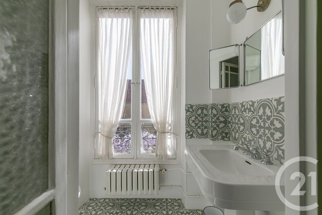 maison à vendre - 7 pièces - 175.32 m2 - FONTENAY SOUS BOIS - 94 - ILE-DE-FRANCE - Century 21 L'Immobilier De Confiance