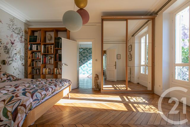 maison à vendre - 7 pièces - 175.32 m2 - FONTENAY SOUS BOIS - 94 - ILE-DE-FRANCE - Century 21 L'Immobilier De Confiance