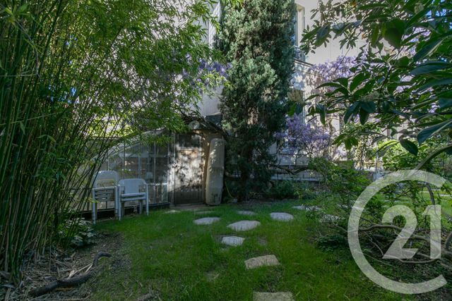 maison à vendre - 7 pièces - 175.32 m2 - FONTENAY SOUS BOIS - 94 - ILE-DE-FRANCE - Century 21 L'Immobilier De Confiance