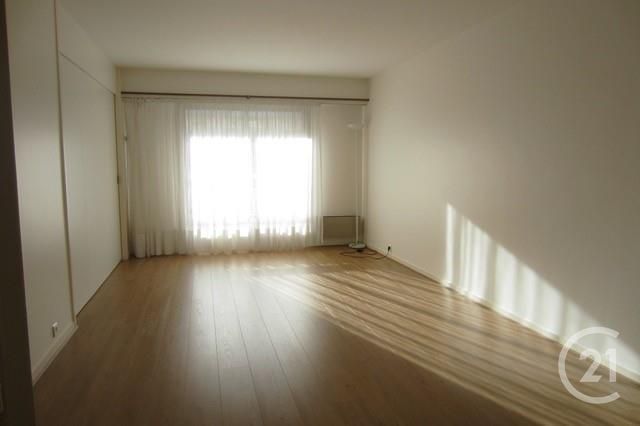 Appartement F3 à louer - 3 pièces - 65.25 m2 - VINCENNES - 94 - ILE-DE-FRANCE - Century 21 L'Immobilier De Confiance