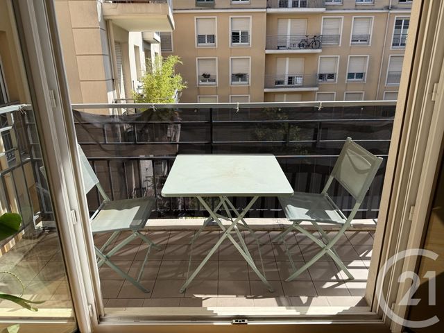 Appartement F2 à vendre - 2 pièces - 47.57 m2 - VINCENNES - 94 - ILE-DE-FRANCE - Century 21 L'Immobilier De Confiance