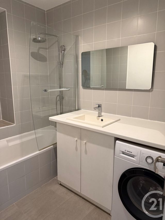Appartement F3 à louer - 3 pièces - 53.25 m2 - VINCENNES - 94 - ILE-DE-FRANCE - Century 21 L'Immobilier De Confiance