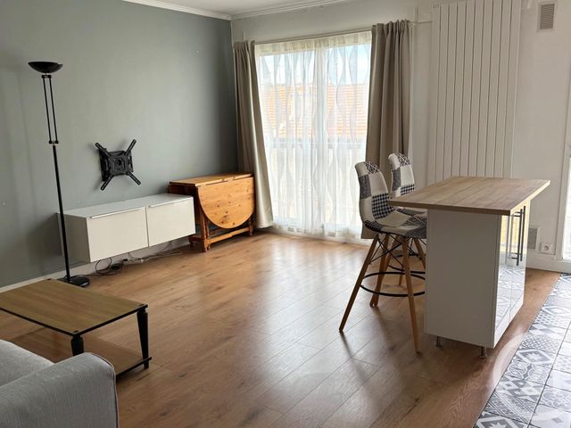 Appartement F3 à louer - 3 pièces - 53.25 m2 - VINCENNES - 94 - ILE-DE-FRANCE - Century 21 L'Immobilier De Confiance
