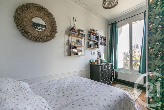 Appartement F3 bis à vendre - 4 pièces - 82.07 m2 - VINCENNES - 94 - ILE-DE-FRANCE - Century 21 L'Immobilier De Confiance