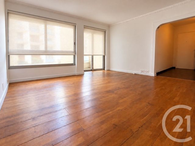 Appartement F3 à vendre - 3 pièces - 65.83 m2 - PARIS - 75018 - ILE-DE-FRANCE - Century 21 L'Immobilier De Confiance