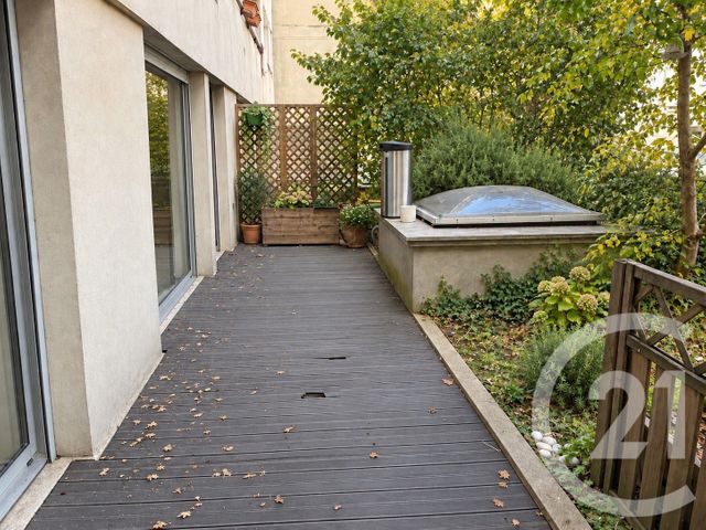 Appartement F3 à vendre - 3 pièces - 65.83 m2 - PARIS - 75018 - ILE-DE-FRANCE - Century 21 L'Immobilier De Confiance